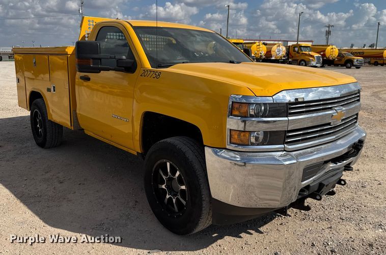 image for item EU5068 2018 Chevrolet Silverado 3500HD utility bed pickup truck
