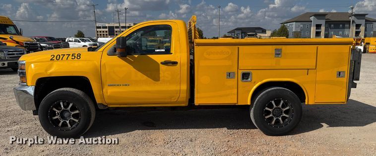 image for item EU5068 2018 Chevrolet Silverado 3500HD utility bed pickup truck