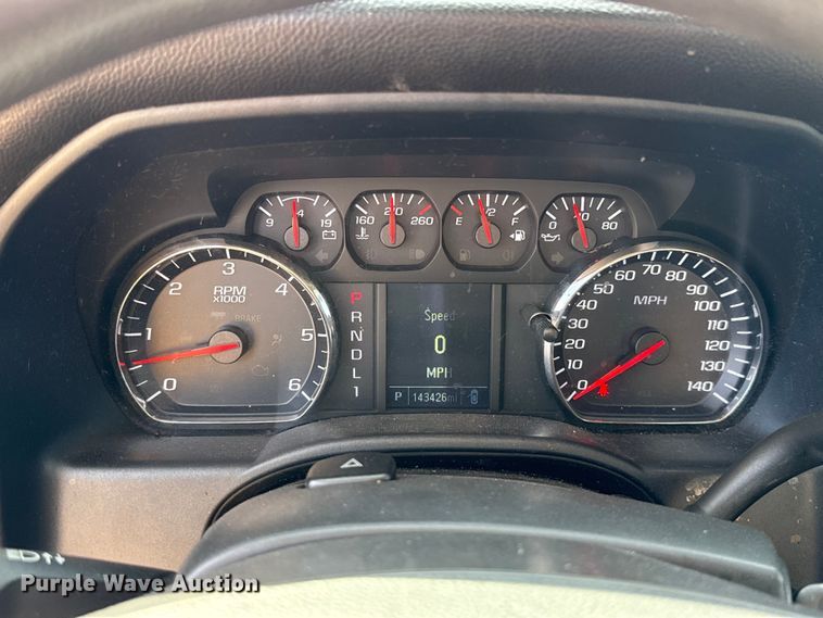 image for item EU5068 2018 Chevrolet Silverado 3500HD utility bed pickup truck