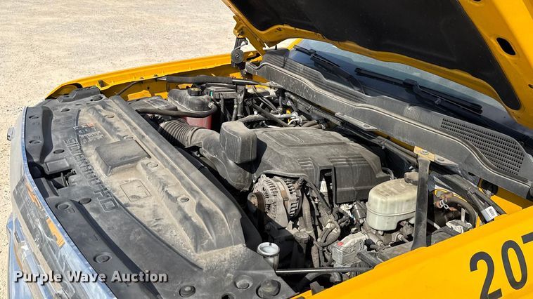 image for item EU5068 2018 Chevrolet Silverado 3500HD utility bed pickup truck