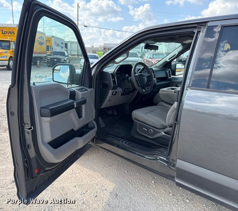 image for item EU5069 2018 Ford F150 SuperCab pickup truck