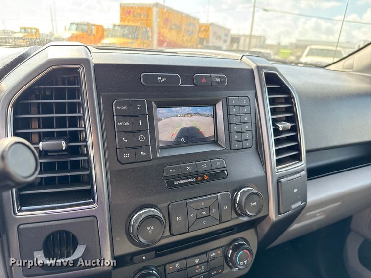 image for item EU5069 2018 Ford F150 SuperCab pickup truck