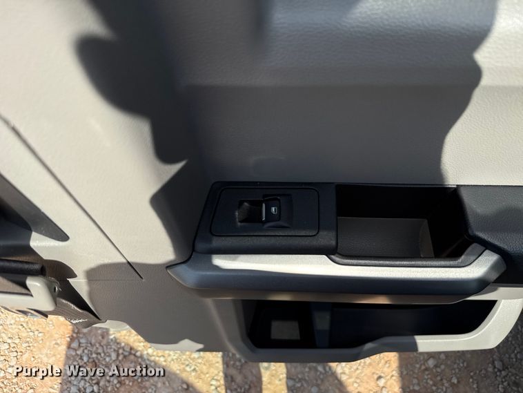 image for item EU5069 2018 Ford F150 SuperCab pickup truck