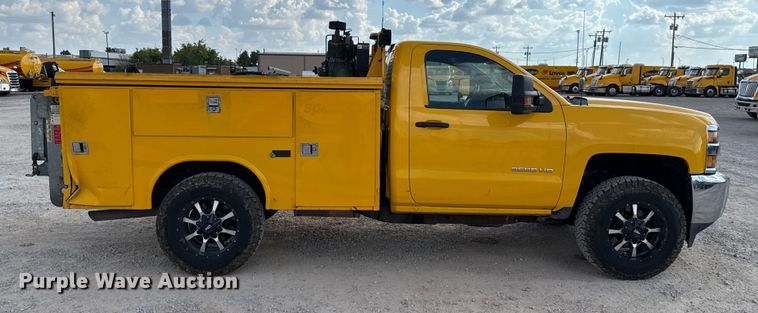 image for item EU5070 2018 Chevrolet Silverado 3500HD utility bed pickup truck