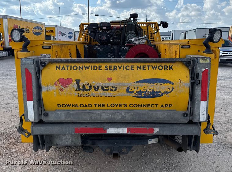 image for item EU5070 2018 Chevrolet Silverado 3500HD utility bed pickup truck