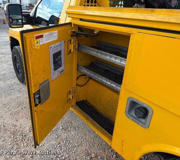 image for item EU5070 2018 Chevrolet Silverado 3500HD utility bed pickup truck