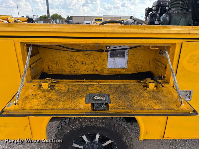 image for item EU5070 2018 Chevrolet Silverado 3500HD utility bed pickup truck