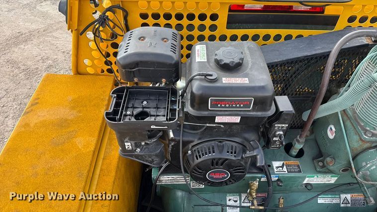 image for item EU5070 2018 Chevrolet Silverado 3500HD utility bed pickup truck