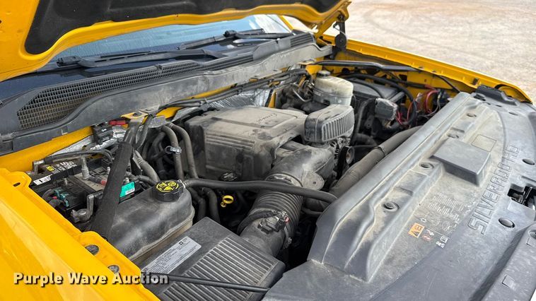 image for item EU5070 2018 Chevrolet Silverado 3500HD utility bed pickup truck