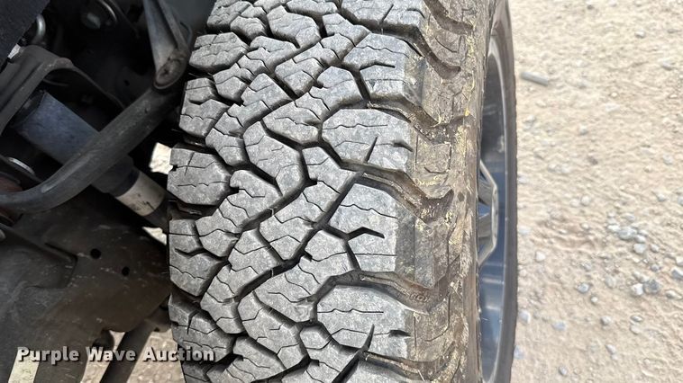 image for item EU5070 2018 Chevrolet Silverado 3500HD utility bed pickup truck