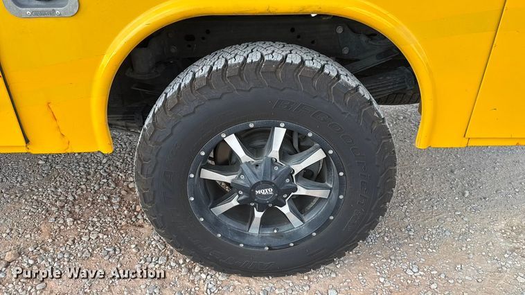 image for item EU5070 2018 Chevrolet Silverado 3500HD utility bed pickup truck