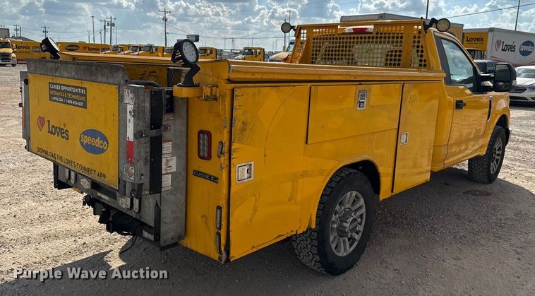 image for item EU5071 2019 Ford F350 Super Duty utility bed pickup truck