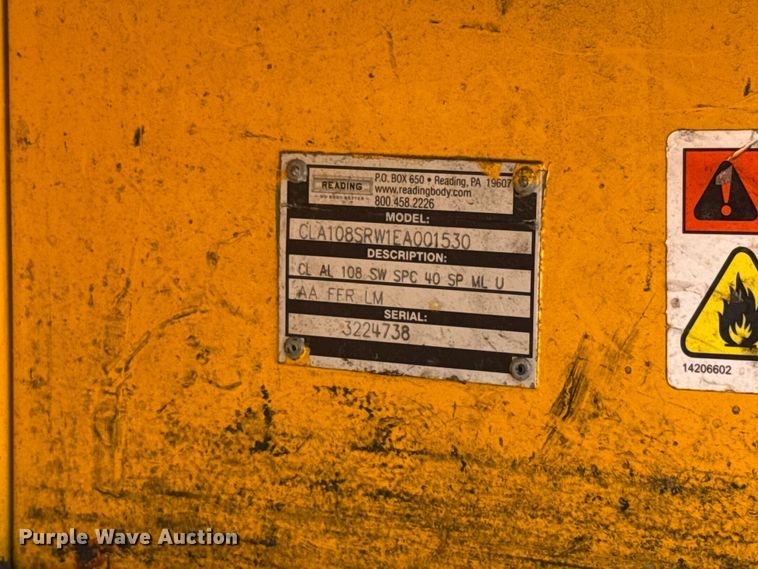 image for item EU5071 2019 Ford F350 Super Duty utility bed pickup truck