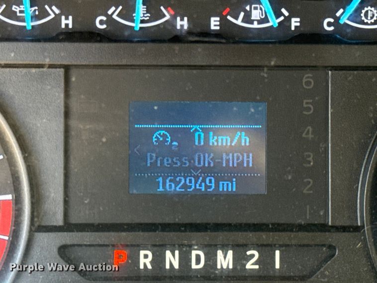 image for item EU5071 2019 Ford F350 Super Duty utility bed pickup truck