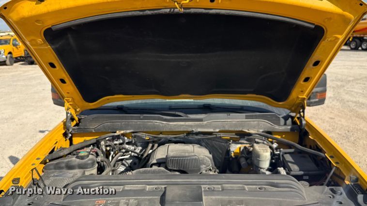 image for item EU5072 2018 Chevrolet Silverado 3500HD utility bed pickup truck