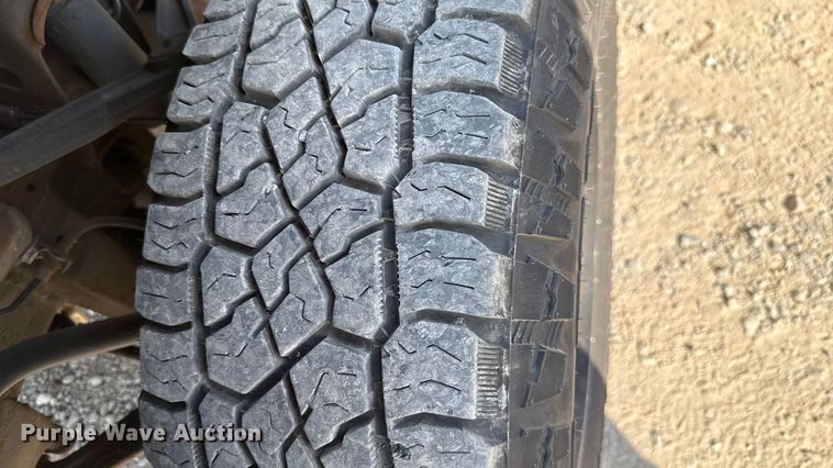 image for item EU5072 2018 Chevrolet Silverado 3500HD utility bed pickup truck