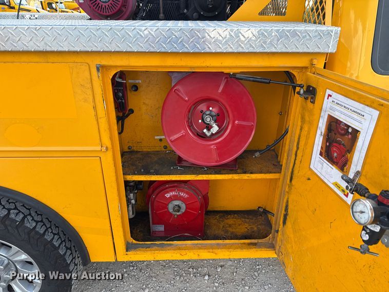 image for item EU5073 2020 Ford F350 Super Duty utility bed pickup truck