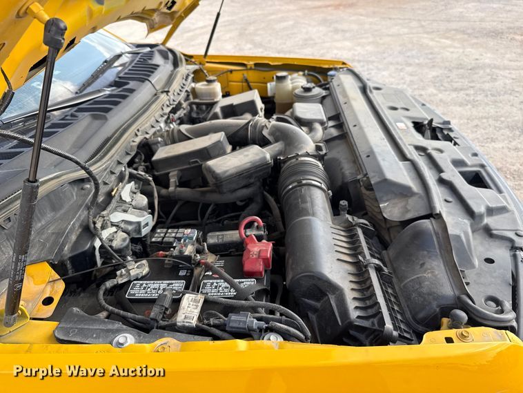 image for item EU5073 2020 Ford F350 Super Duty utility bed pickup truck