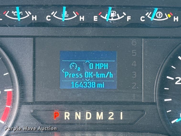 image for item EU5074 2018 Ford F350 Super Duty utility bed pickup truck