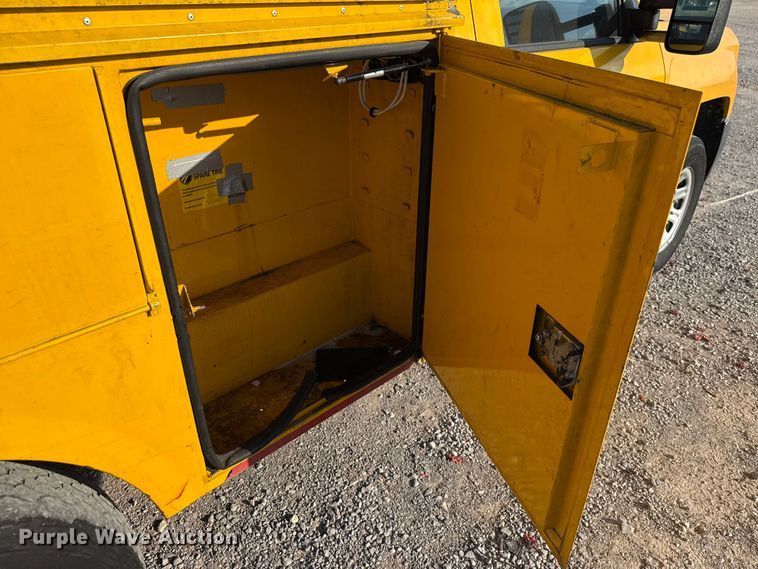 image for item EU5075 2015 Chevrolet Silverado 3500HD utility bed pickup truck