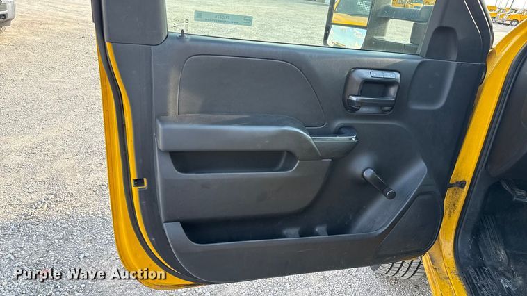 image for item EU5075 2015 Chevrolet Silverado 3500HD utility bed pickup truck