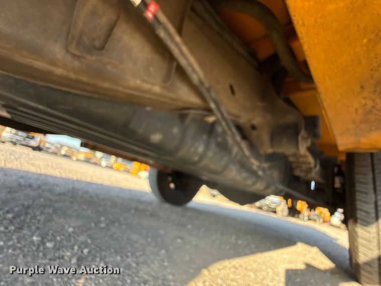 image for item EU5077 2018 Chevrolet Silverado 3500HD utility bed pickup truck