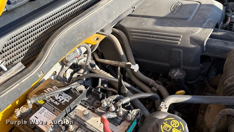 image for item EU5077 2018 Chevrolet Silverado 3500HD utility bed pickup truck