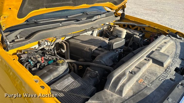 image for item EU5077 2018 Chevrolet Silverado 3500HD utility bed pickup truck