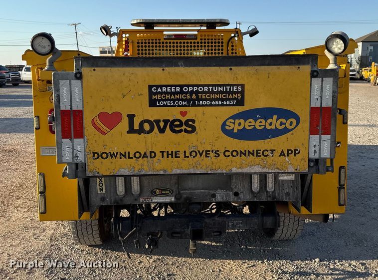 image for item EU5078 2019 Ford F350 Super Duty utility bed pickup truck