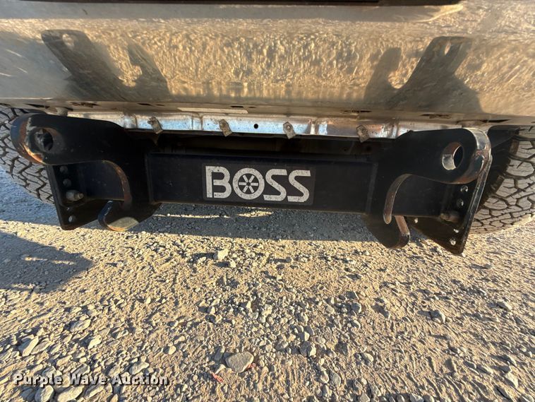 image for item EU5078 2019 Ford F350 Super Duty utility bed pickup truck