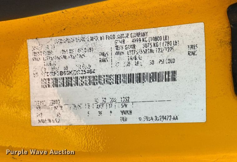 image for item EU5078 2019 Ford F350 Super Duty utility bed pickup truck