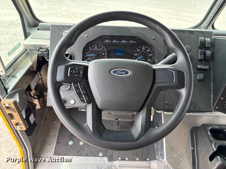 image for item EU5191 2021 Ford F59 delivery truck