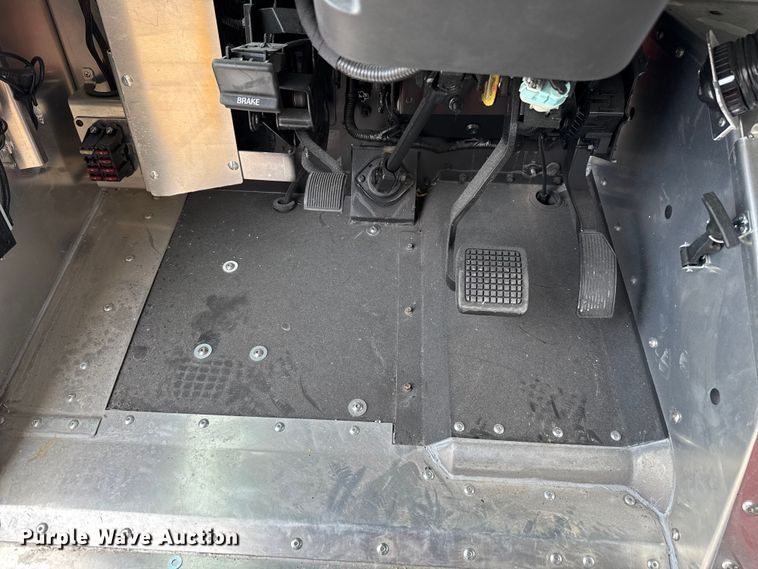 image for item EU5191 2021 Ford F59 delivery truck