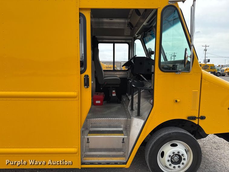 image for item EU5191 2021 Ford F59 delivery truck