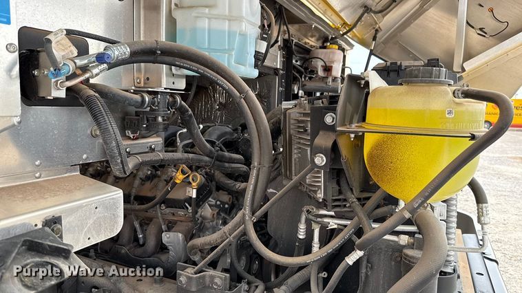 image for item EU5191 2021 Ford F59 delivery truck