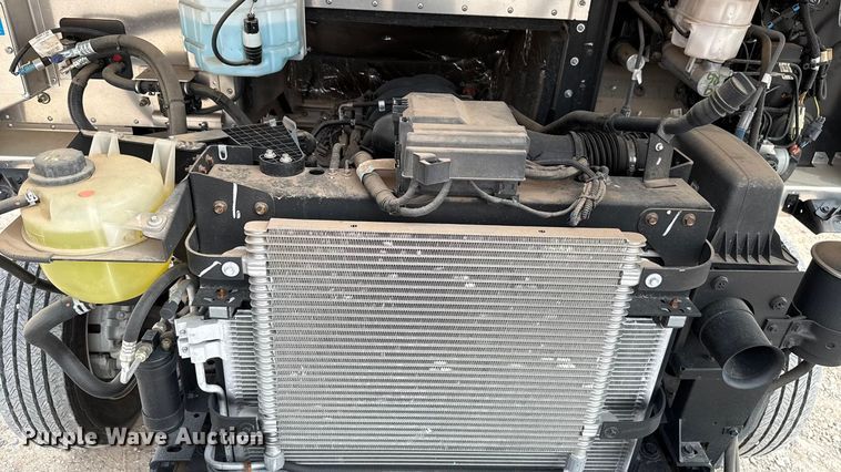 image for item EU5191 2021 Ford F59 delivery truck