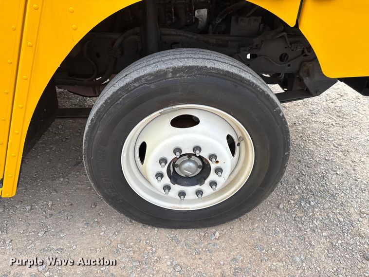 image for item EU5191 2021 Ford F59 delivery truck