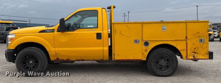 image for item EU5195 2015 Ford F350 Super Duty XL utility bed pickup truck