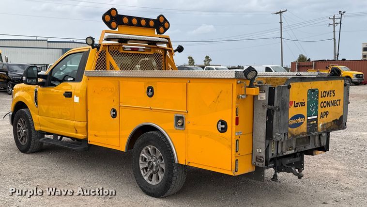 image for item EU5196 2020 Ford F350 Super Duty XL utility bed pickup truck