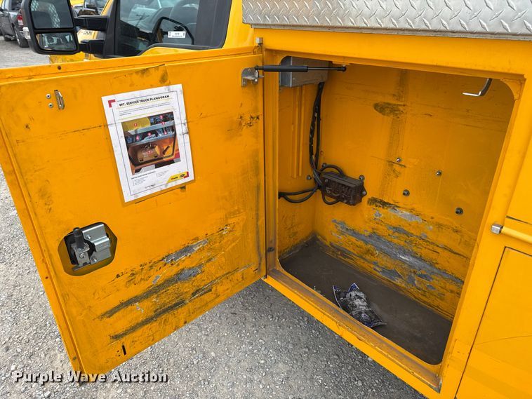 image for item EU5196 2020 Ford F350 Super Duty XL utility bed pickup truck