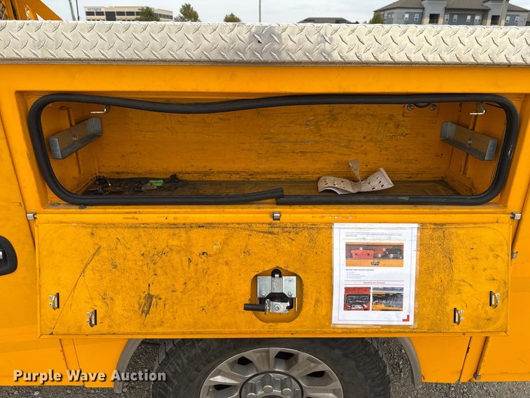 image for item EU5196 2020 Ford F350 Super Duty XL utility bed pickup truck