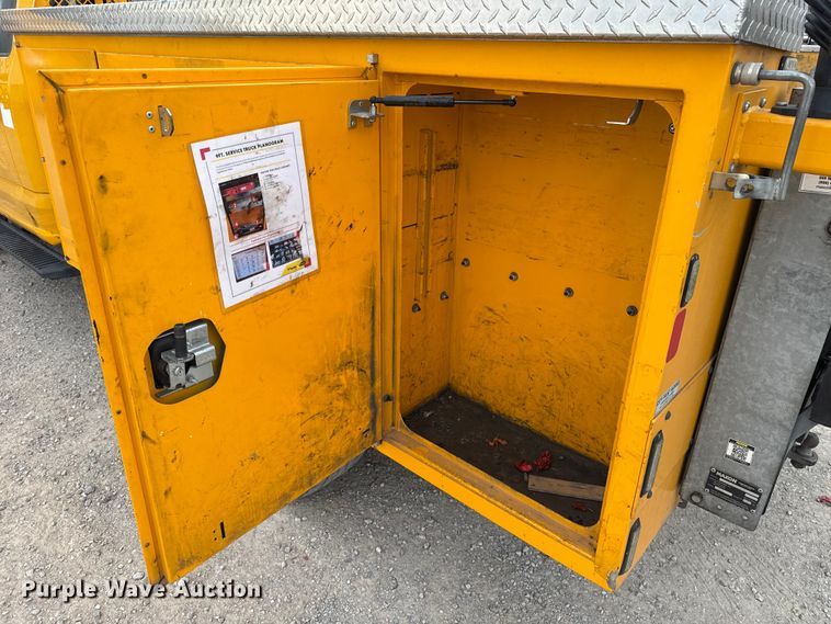 image for item EU5196 2020 Ford F350 Super Duty XL utility bed pickup truck