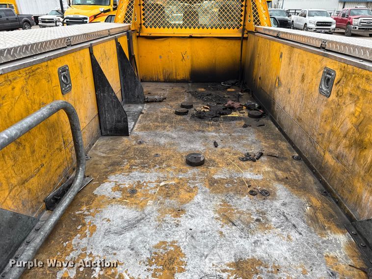 image for item EU5196 2020 Ford F350 Super Duty XL utility bed pickup truck