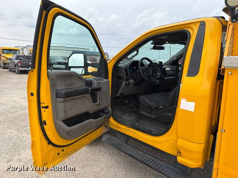 image for item EU5196 2020 Ford F350 Super Duty XL utility bed pickup truck