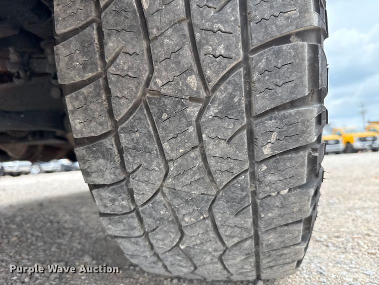 image for item EU5196 2020 Ford F350 Super Duty XL utility bed pickup truck