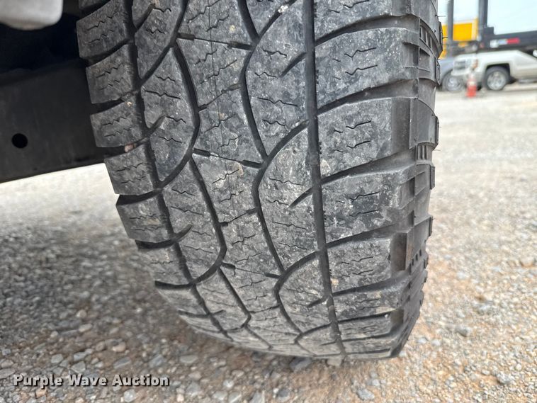 image for item EU5196 2020 Ford F350 Super Duty XL utility bed pickup truck