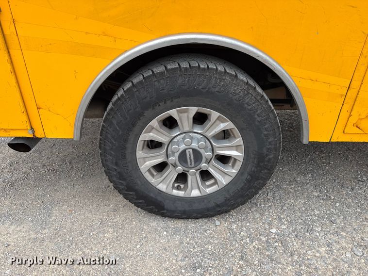 image for item EU5196 2020 Ford F350 Super Duty XL utility bed pickup truck