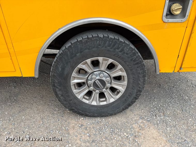 image for item EU5196 2020 Ford F350 Super Duty XL utility bed pickup truck