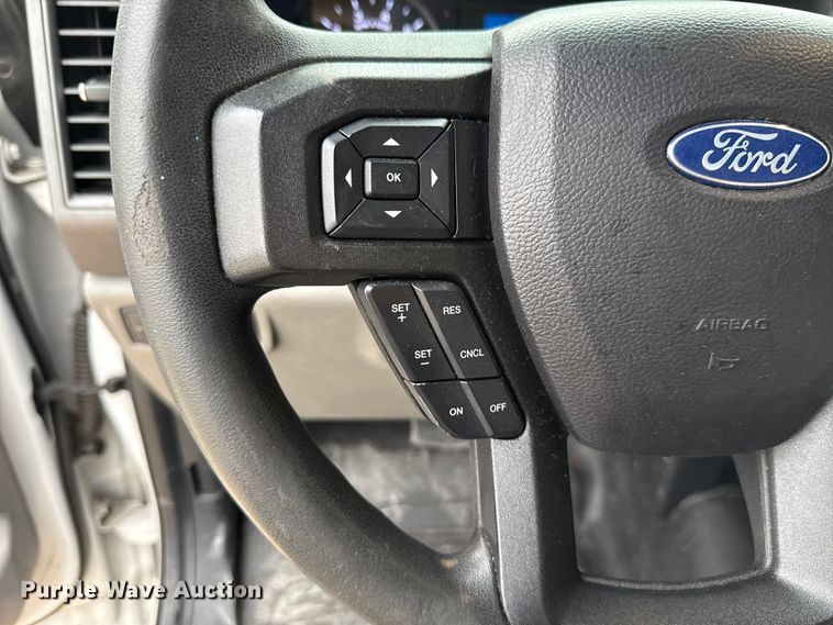 image for item EU5197 2019 Ford F250 Super Duty XL utility bed pickup truck