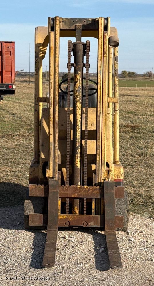 MONTACARGAS HYSTER NONE